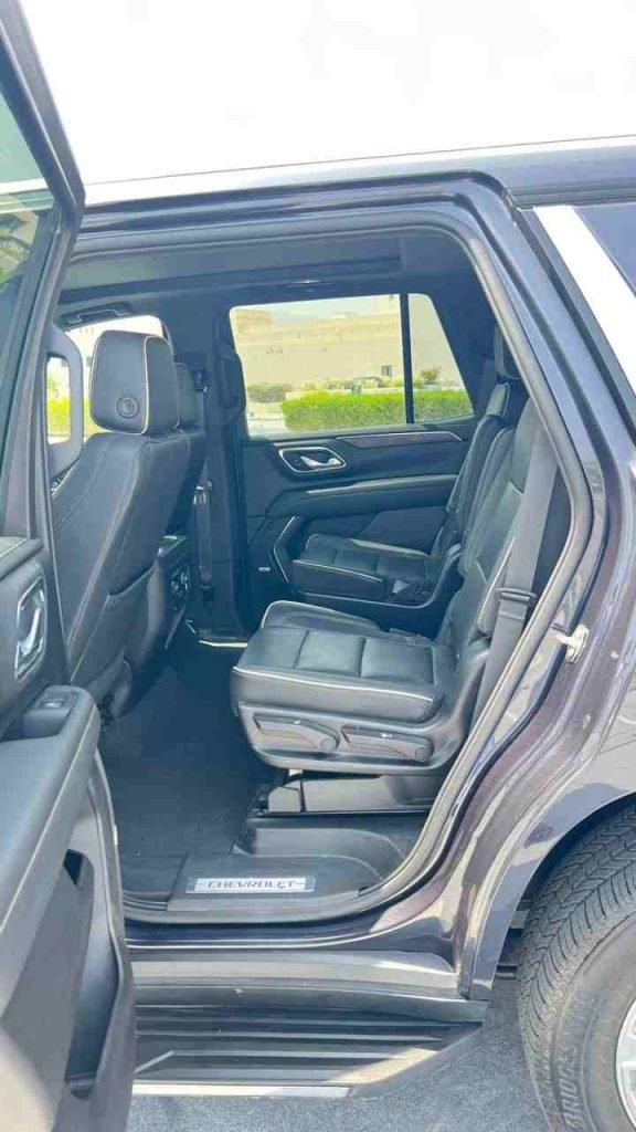 Chevrolet Tahoe Passenger Cabin 576x1024