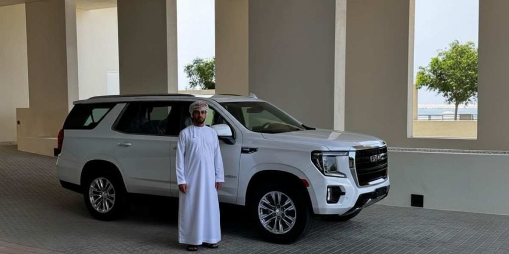 Private Driver White Gmc Suv 1024x512